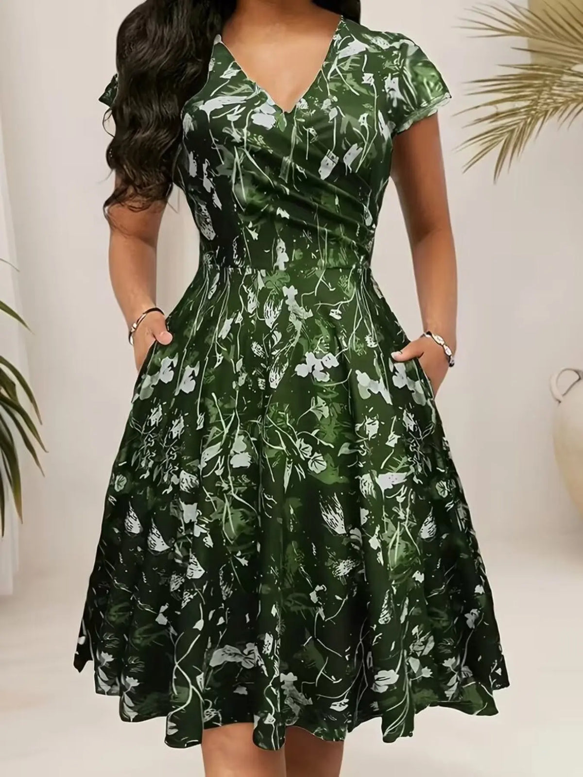 Women's Boho Floral Print V-Neck Midi Dress with Pockets, Fitted Casual Dress for Spring & Fall