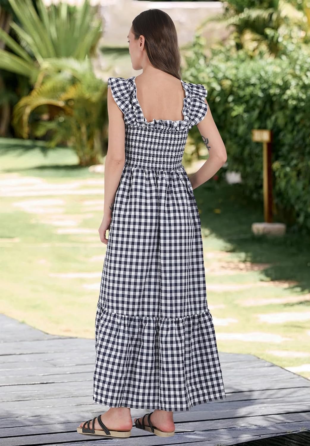chouyatou Women's Retro Plaid Smocked Dress Spaghetti Strap Flounce Long Dress