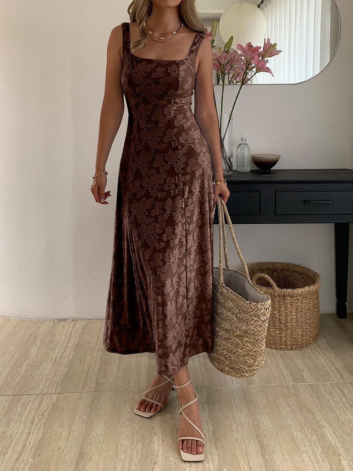 Mieazom Women’s Floral Maxi Dress Square Neck Sleeveless A Line Summer Dress Elegant Fitted Bodice Flowy Long Sundress