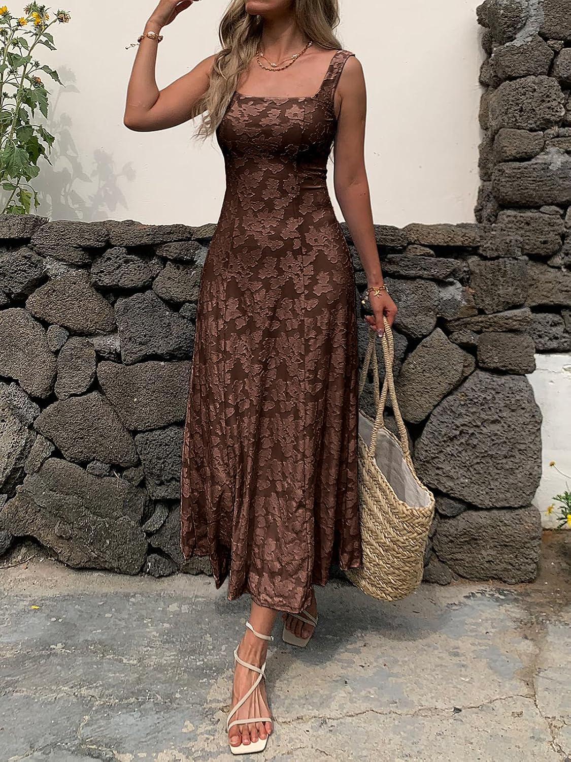 Mieazom Women’s Floral Maxi Dress Square Neck Sleeveless A Line Summer Dress Elegant Fitted Bodice Flowy Long Sundress