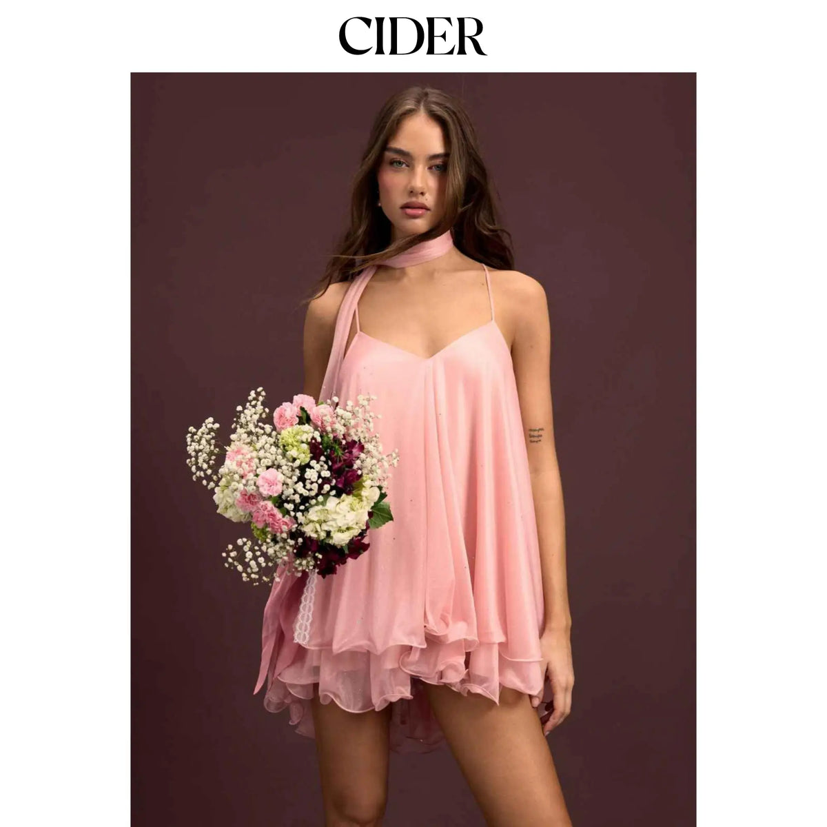 Cider V-Neck Halter Ruffled Hem Tulle Glitter Mini Dress Casual Wear Sexy Glamorous Women's Party Clubbing Festival Gown, Oversized Loose Fit Bounce Sundress with Scarf for Summer SohoChic